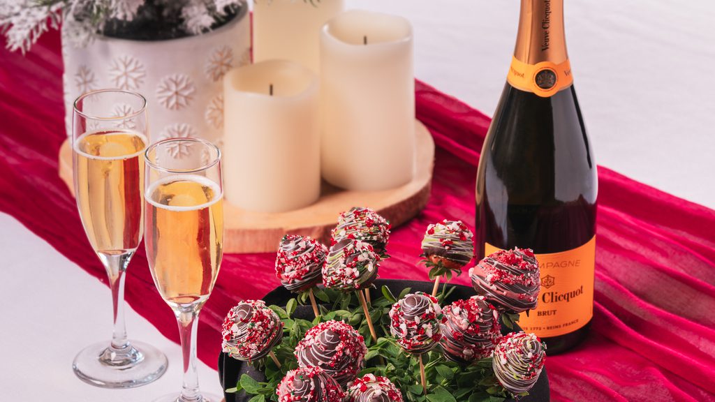 Celebration package Snow Globes